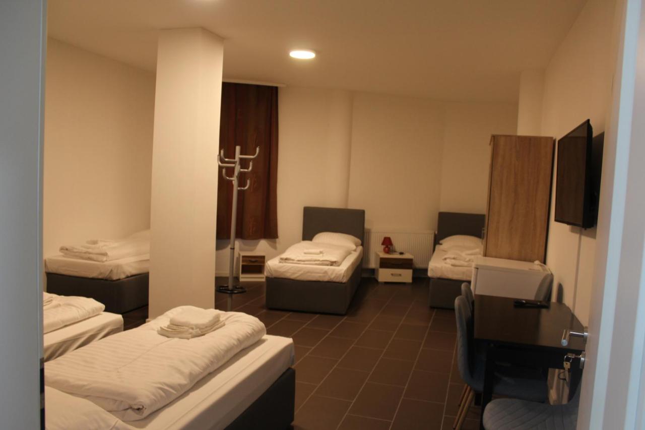 David'S Hostel เกสทาคท์ ภายนอก รูปภาพ